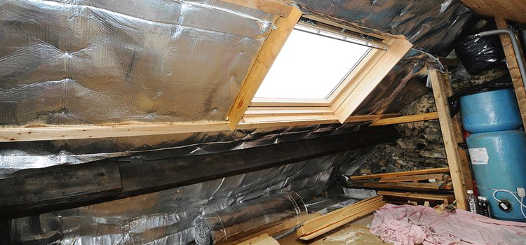roof insulation services in Bradbury